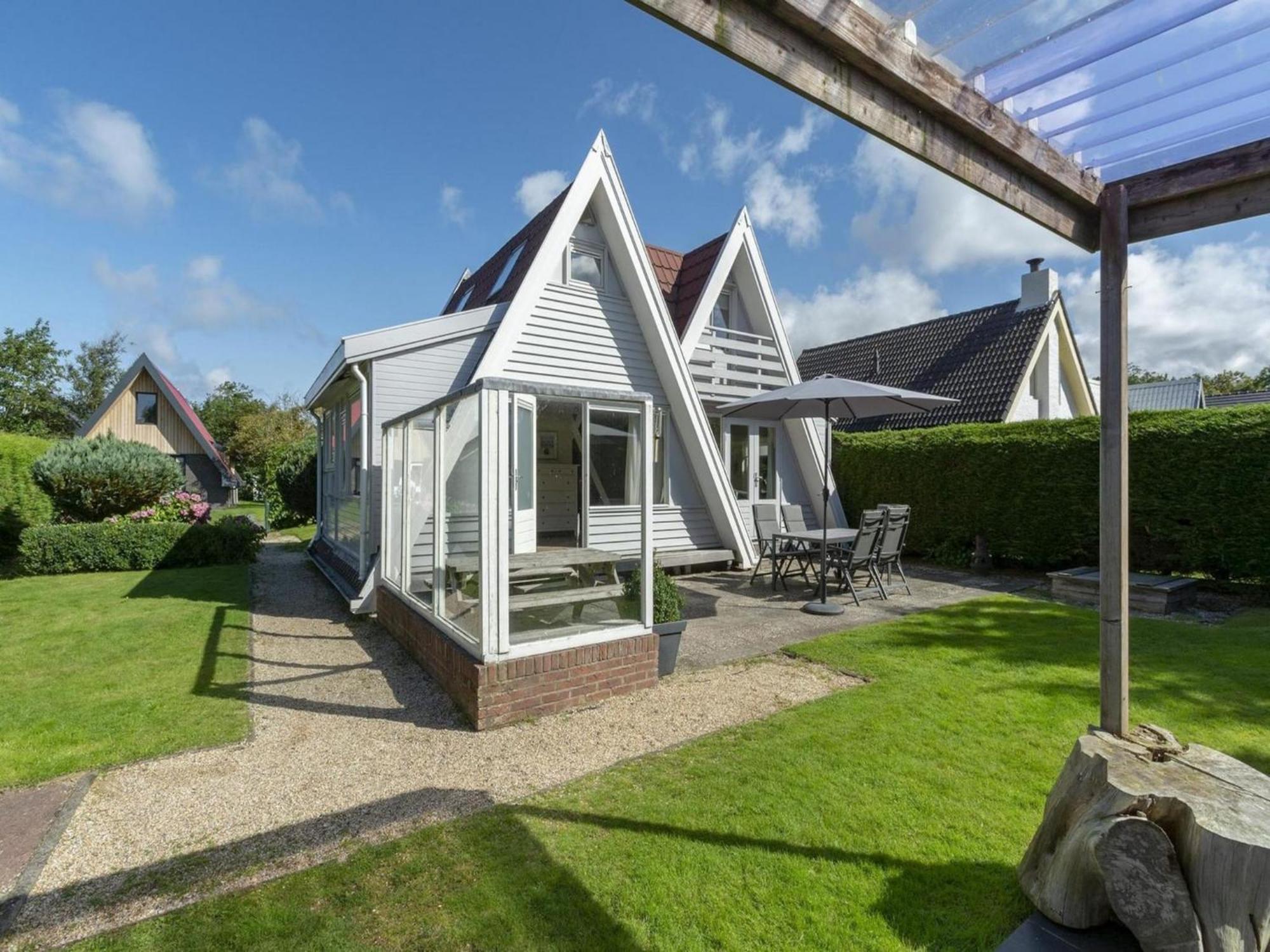 Cozy Holiday Home With Garden Sint Maartensvlotbrug Exterior photo